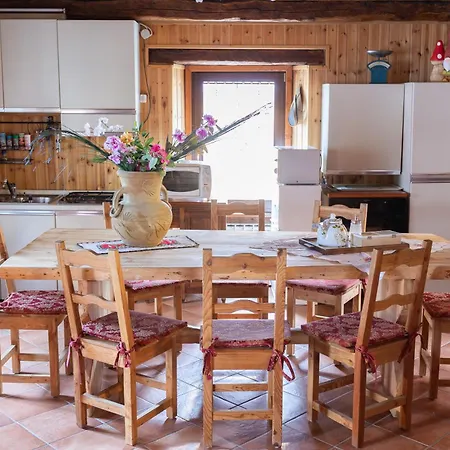 בית נופש Residenza Le Fontane *